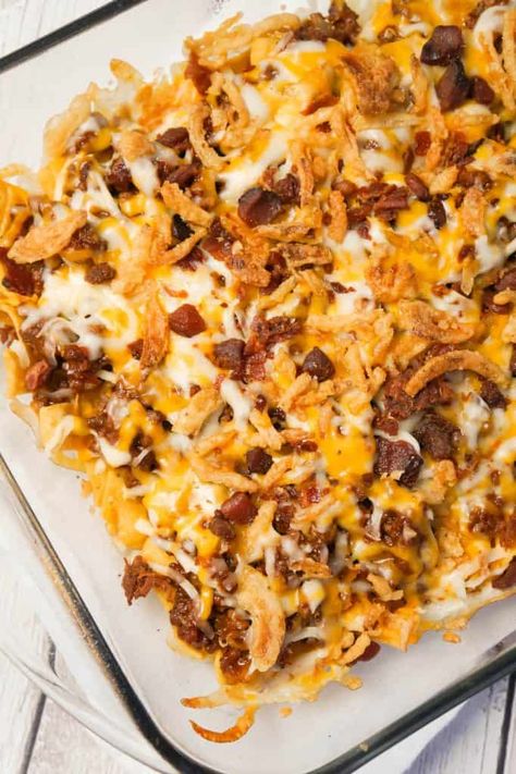 How to Make BBQ Bacon Cheeseburger Frito Pie - THIS IS NOT DIET FOOD Bbq Bacon Cheeseburger, Ground Beef And Bacon, Cheap Casserole Recipes, Frito Pie Recipe, Fritos Corn Chips, Ground Beef Casserole Recipes, Cheesy Potato Casserole, Frito Pie, Cheeseburger Recipe