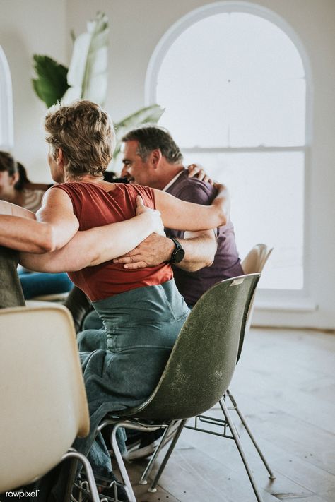 Diverse people in a supporting group session | premium image by rawpixel.com / Felix