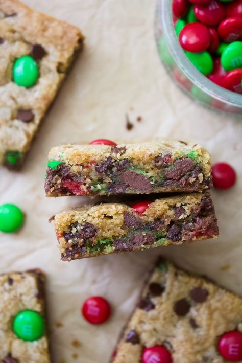 Brown Butter M&M Cookie Bars - Taffey Bakery Taffey Bakery, M M Cookie Bars, Chocolate Oatmeal Bars, Chewy Gingerbread Cookies, Brown Butter Cookies, M M Cookies, Chocolate Oatmeal, Melting Chocolate Chips, Cookie Exchange