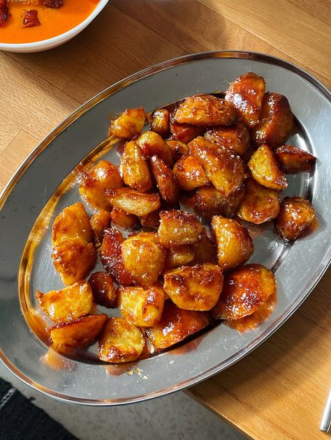 crispy roast potatoes with sticky soy glaze Glazed Potatoes, Soy Glaze, Crispy Roast Potatoes, Lemon And Honey, Honey Soy, Roast Potatoes, Honey Glaze, Rice Wine Vinegar, Crispy Potatoes