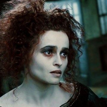 Nellie Lovett, Tim Burton Disney, Mrs Lovett, Beetlejuice Cartoon, Black Pit, Tim Burton Movie, Fleet Street, Sweeney Todd, Bonham Carter