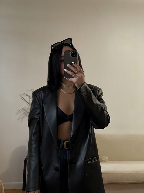 Mafia Theme Outfit, Badass Woman Aesthetic, Mafia Photoshoot, Unsainted Series, Mafia Theme, 0 Aesthetic, Vestiti Edgy, Mode Kylie Jenner, Instagram Baddie