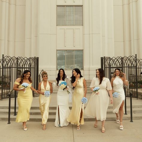 Bridesmaids in yellow with a touch of blue 💛 Light Yellow Bridesmaids, Blue And Yellow Bridesmaid Dresses, Light Blue And Yellow Wedding, Tuscany Wedding Theme, Blue And Yellow Wedding, Blue Yellow Weddings, Light Blue Bridesmaid Dresses, Yellow Bridesmaid, Yellow Bridesmaid Dresses