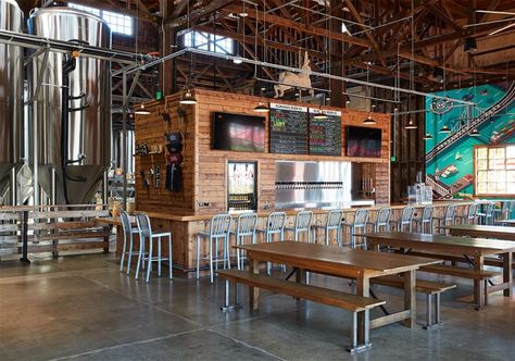 Brewery Interior Design, Brewery Interior, Brewery Decor, Brewery Taproom, Brewery Ideas, Brewery Bar, Tap House, Brewery Design, Beer Company