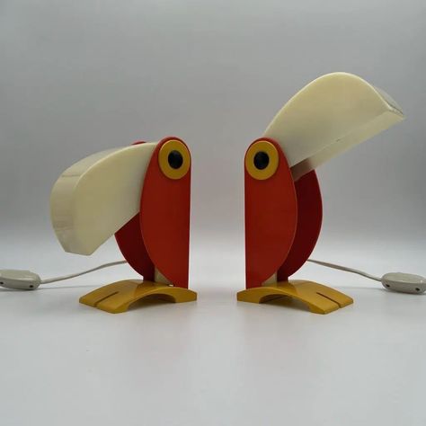 Toucan Lamps Enea Ferrari Old Timer, 1970s - Natavintage Fun Objects, Old Timer, Desk Light, Design Lighting, Desk Lamps, Birdy, Design Products, Lamp Design, Vintage Design