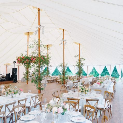 Small Backyard Party, Pole Tent Wedding, Farm Light, Round Tables, Connecticut Wedding, Event Tent, Clear Top, Perfect Picnic, Outdoor Wedding Decorations