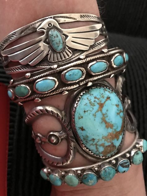 Turquoise Jewellery Indian Jewelry, Turquoise Jewelry Outfit, Vintage Navajo Jewelry, Turquoise Accessories, Vintage Turquoise Jewelry, Rodeo Jewelry, Navajo Turquoise Jewelry, Authentic Turquoise Jewelry, Turquoise Bracelets