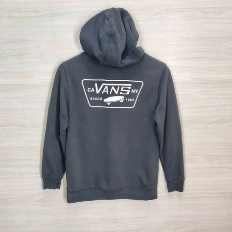 Excited to share the latest addition to my #etsy shop: Vintage 90s Vans Skateboard hoodie Sweatshirt Spellout Vans Of The Wall Skateboard Style Black Womens Size Small https://etsy.me/3nN4lbE 90s Vans, Skateboard Style, Vans Skateboard, Vans Hoodie, Style Noir, Vintage Sweatshirt, Sweater Jacket, Hoodie Sweatshirt, The Wall