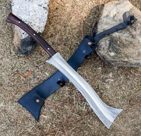 New! Tactical Machete Sword Carbon Steel Blade Custom Handmade|Sword was just added to eBay. Check it out! #eBay #eBaySeller Wood Swords, Tactical Wakizashi, Fun Beauty Products, Real Swords For Sale, Collectible Swords, Curved Blade Swords, Big Chief, Longsword Scabbard, Collectible Knives