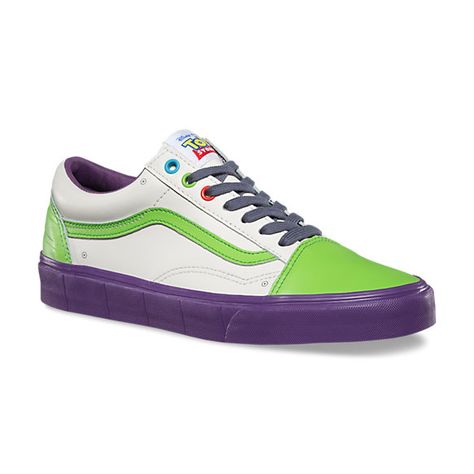 Toy Story Old Skool Slay Shoes, Vans Toy Story, Light Shoes, Painted Canvas Shoes, Tenis Vans, Denim Heels, Air Shoes, Vans White, Shoes Vans