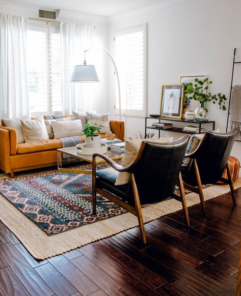 The Guaranteed Method for a Living Room Refresh - Anita Yokota Jute Rug Living Room, Eclectic Living Room, California Casual, Retro Home Decor, Boho Living Room, Living Room Style, Rug Living Room, Furniture Styles, Classic Furniture