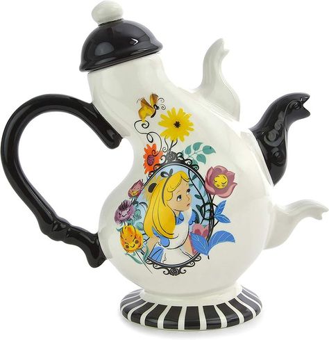 Absolutleyl love Alice In Wondewrland. Look how cute these are. I'm obsessed. Teapot And Cup Set, Alice In Wonderland Teapot, Teapot And Cup, Disney Decor, Teapots And Cups, Disney Alice, Ceramic Teapots, Cup Set, Tea Collection