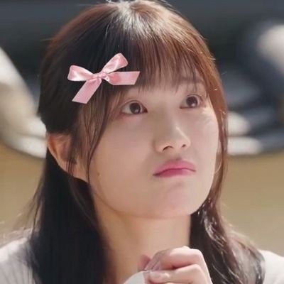 Kim Hye Yoon Icon, Kim Hye Yoon, Lovely Runner, Korean Shows, Cute Instagram Pictures, Best Icons, Kim Ji Won, Instagram Pictures, Cute Icons