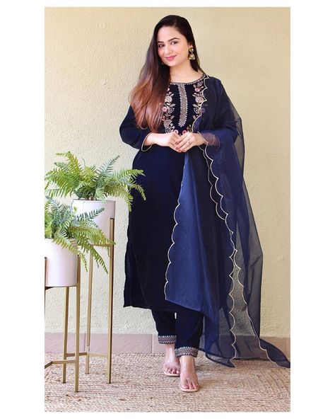 Navy Blue Velvet Suit, Blue Velvet Suit, Velvet Kurti, Velvet Kurta, Pakistani Kurta, Winter Wear Women, Readymade Salwar Kameez, Indian Blue, Navy Blue Velvet