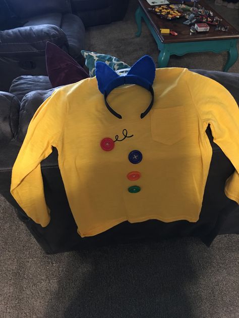 Pete the cat DIY costume Pet The Cat Costume Teacher, Pete The Cat Trunk Or Treat, Pete The Cat Costume Diy Teacher, Diy Pete The Cat Costume, Pete The Cat Halloween Costume, Cat Diy Costume, Emily Costume, School Characters, Pete The Cat Costume