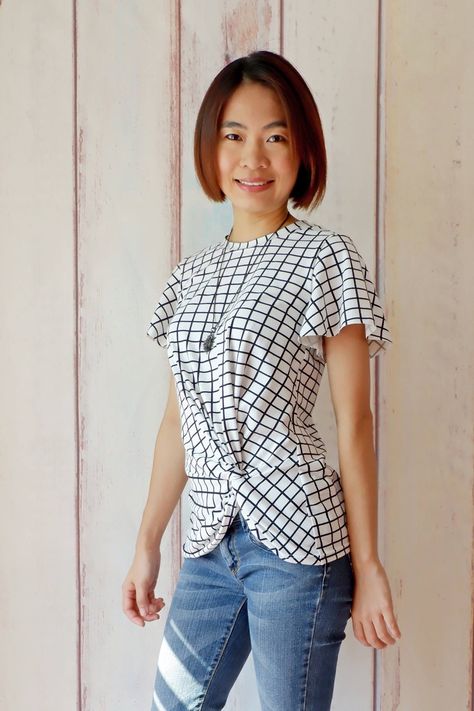 New Pattern: Nottingham Top | Itch To Stitch Woven Top Pattern, Short Sleeve Top Pattern, Sewing Top, Sewing Tops, Sewing Clothes Women, Patterns Fashion, Model Outfits, Pattern Blouse, Top Sewing Pattern