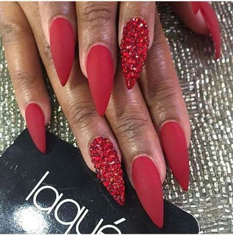 Matte Stiletto Nails, Red Stiletto Nails, Red Nail Art Designs, Nails 2018, Red Nail Art, Red Acrylic Nails, Red Nail Designs, Super Nails, Nagel Inspo