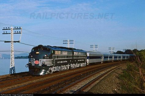 Train Spotting, Metro North Railroad, Covered Wagons, Long Island Railroad, New York Central Railroad, Centipedes, Vintage Trains, Passenger Train, Train Posters