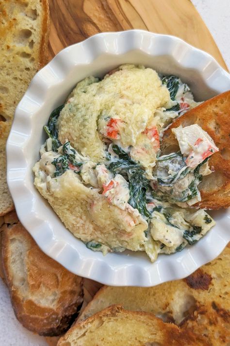 Prepare deliciously cheesy crab spinach dip with tender crab, spinach, and cheese for an easy make-ahead appetizer for entertaining or snacking. Spinach Crab Dip Recipe, Crab Spinach Dip, Baked Crab Dip, Healthy Spinach Dip, Easy Make Ahead Appetizers, Fall Favorites Recipes, Crab Bisque, Hot Crab Dip, Make Ahead Appetizers