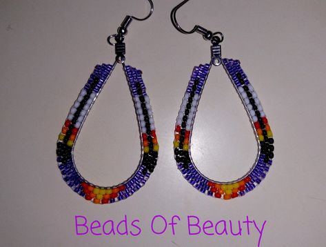 Native Earrings, Purple Feather, Beaded Hoop Earrings, Beaded Hoops, Dangly Earrings, Lavender Purple, Beaded Earrings, Beading, Lavender