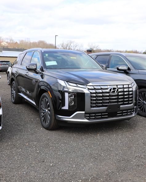 Elevate your adventures with the 2024 Hyundai Palisade Calligraphy AWD. Where luxury meets capability, every journey is an unforgettable experience. 🏞️ 

#HealeyBrothers #HudsonValley #HVNY #Hyundai #Palisade #CalligraphyAWD Poughkeepsie New York, Chevrolet Dealership, Hyundai Palisade, New Hampton, Hudson Valley Ny, Chrysler Dodge Jeep, Car Auctions, Hudson Valley, Car Insurance