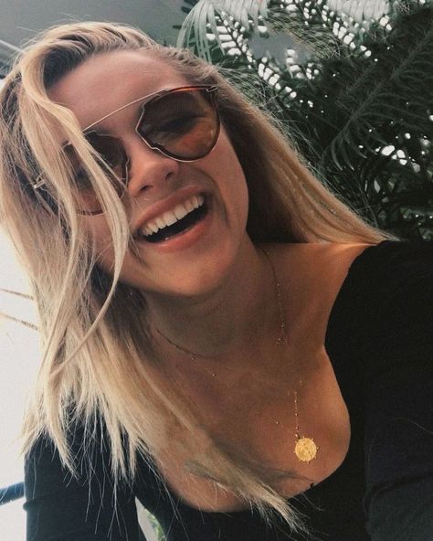 Flo Pugh, Women Rule, Little Miss Perfect, Model Aesthetic, Aesthetic Indie, Female Actresses, Florence Pugh, Marvel Women, Her Smile