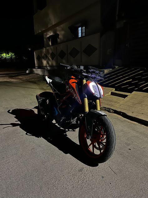 Instagram Msg, Shopping Snap Story, Shopping Snap, Khwaja Ji, Ktm Bike, Rc 390, Khwaja Ji Pic, Night Snap, Duke 390