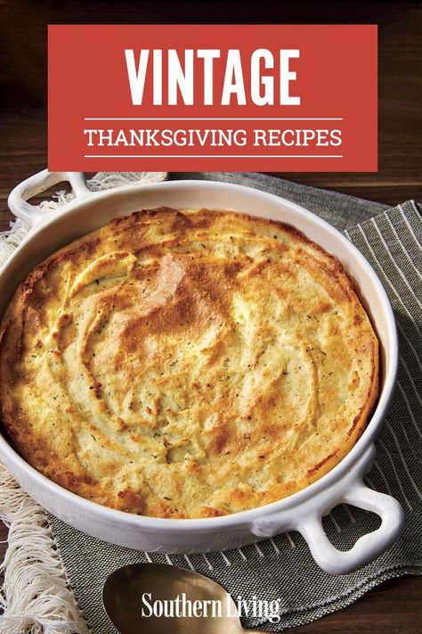 Old Thanksgiving Recipes, Vintage Thanksgiving Recipes, Thanksgiving Corn Bread, Classic Cornbread, Southern Thanksgiving Recipes, Thanksgiving Menus, Thanksgiving Meal Plan, Scalloped Oysters, Southern Thanksgiving