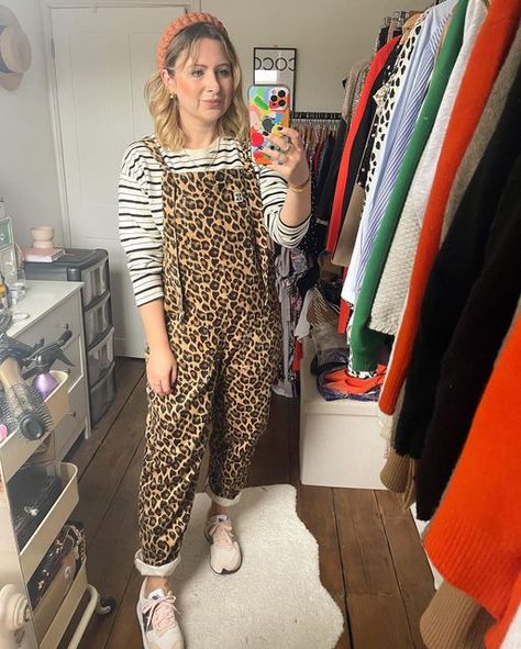 Leopard Dungarees Outfit, Leopard Print Dungarees, Cord Dungarees Outfit, Lucy Yak Outfit, Dungarees Styling, Lucy And Yak Dungarees Outfit, Lucy And Yak Dungarees, Dungarees Outfit, Dungaree Outfit