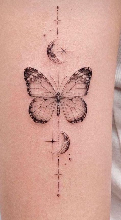 Metamorphosis Tattoo, Female Arms, Tattoo Papillon, Tattoo Ideas For Female, Classy Tattoos For Women, Marguerite Daisy, 50 Tattoo, Butterfly Tattoos For Women, Small Pretty Tattoos