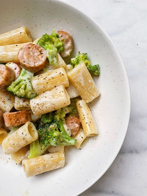 Cottage Cheese Alfredo Pasta — Cheap & Chunky Cheese Alfredo Pasta, Cottage Cheese Alfredo, Cottage Cheese Pasta, Alfredo Pasta, Pasta Noodles, Chicken Sausage, Garlic Chicken, Cheese Sauce, Cottage Cheese