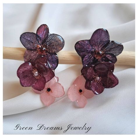 Unique Gifts Women, Luxury Handmade Flower-shaped Jewelry, Hydrangea Dried, Hydrangea Resin, Dried Flower Earrings, Handmade Resin Flower-shaped Earrings, Purple Flower-shaped Jewelry With Pressed Flowers, Dried Flower Jewelry, Hypoallergenic Flower-shaped Resin Jewelry