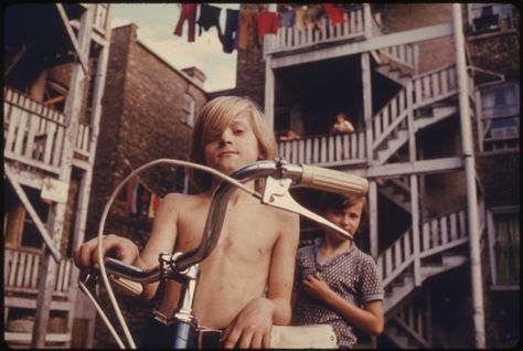 Danny Lyon. 'Boys in Brooklyn'  1974  http://www.businessinsider.com/photos-brooklyn-19070s-2011-6?op=1##ixzz1vpTsYZAh 1970s Photography, Danny Lyon, Billy Kidd, Hank Williams, National Archives, Inner City, Colour Photograph, Chicago Illinois, Nara