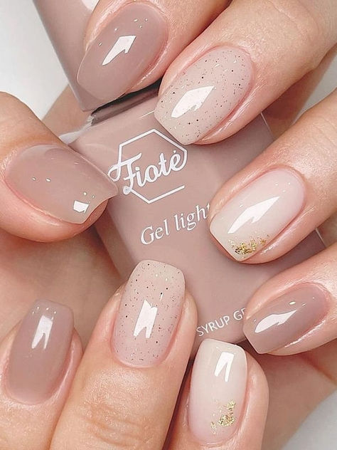 Beige Nails Design, Neutral Nail Designs, Bridesmaids Nails, Nude Nail, Nude Nail Designs, Subtle Nails, Beige Nails, Nails Now, Simple Gel Nails