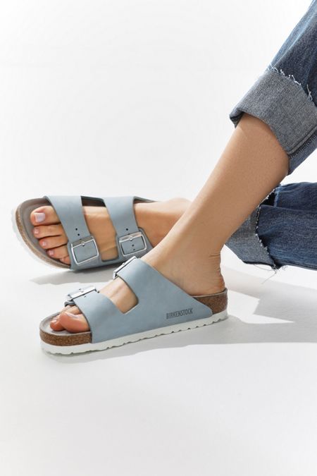 Women's Sandals + Slides | Urban Outfitters Áo Blu, Cute Womens Shoes, Shoes For School, Tokyo Street Fashion, Female Shoes, Sandals Outfit, Footbed Sandals, Birkenstock Sandals, Womens Shoes High Heels