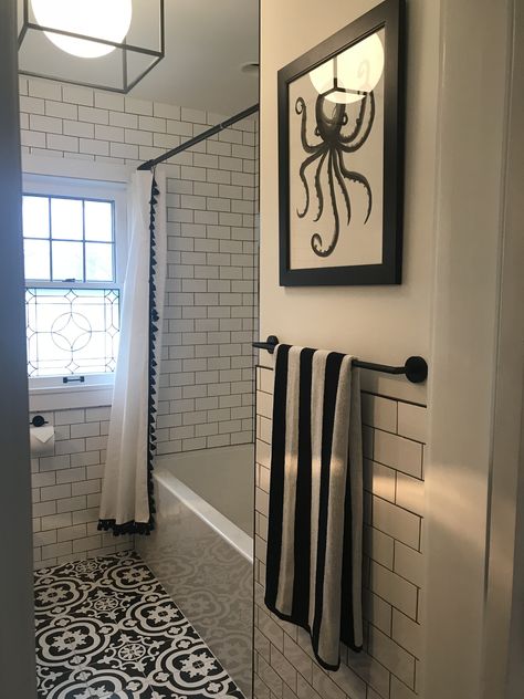 Lowe’s cementina black and white floor, black and white for days, stained glass by my momma! Farmhouse Bathroom With Black And White Tile Floor, Flooring Black And White, Floor Black And White, Dream Bathroom Master Baths, Black And White Floor, Makeover Kamar Mandi, Tile Walls, Bathroom Big, Black And White Bathroom