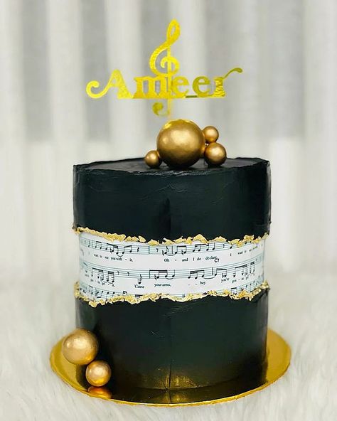 Tom And Jerry Cake, Music Themed Cakes, Musical Theme, Birthday Cakes For Women, Elegant Desserts, Design Cake, Cakes For Women, Novelty Cakes, Music Themed