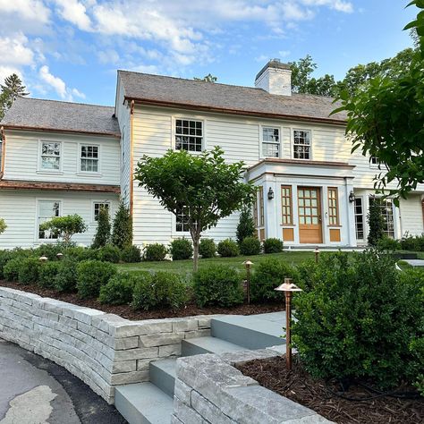 By Heather Strommen (@sweetshadylane) • Instagram photos and videos Farmhouse Colonial Exterior, Farmhouse Colonial, Driveway Landscaping, House Restoration, Colonial Exterior, Augusta National, You Go Girl, Exterior Ideas, July 10