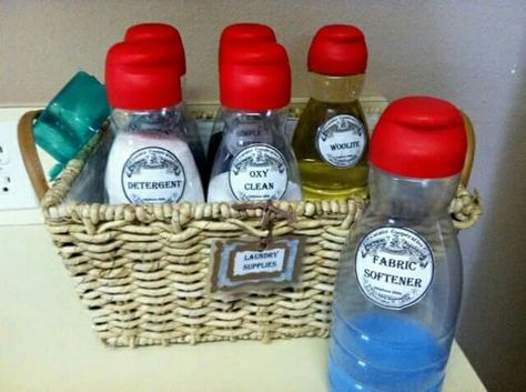 Coffee Creamer Bottles, Coffee Creamer Container, Creamer Bottles, Creamer Container, Reuse Containers, Ideas Para Organizar, Diy Laundry, Laundry Hacks, Coffee Creamer