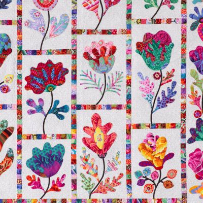 Quilted Table Runners Christmas, Watercolor Quilt, Landscape Art Quilts, Flower Garden Quilt, English Paper Piecing Quilts, Flower Quilts, Retirement Plan, Flower Quilt, Applique Quilting