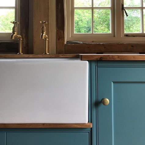 Beautifully Blue - A charming cottage kitchen • traditional butler sink • copper bibcock taps • handmade oak worktop. #cottagekitchen… | Instagram Butlers Sink, Butler Sink Pond, Butler Sink Water Feature, Butler Basin Kitchen Sinks, Belfast Sink Garden Pond, Butler Sink Kitchen, Bakers Kitchen, Butler Sink, Copper Sink