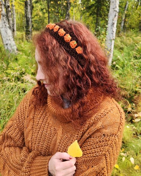 The 'ber months are here, time for pumpkin EVERYTHING 🎃💛🧡 This is my latest headband pattern, if you apply to test my 🍏Apple Scruff Headband🍎 you will get this Pumpkin Headband pattern for free! Just follow the link in my bio, I'll be choosing the final group on the 4th 🧡🤎💛 #fyp #crochet #crochetaddict #patterntest #crochetpattern #fall #pumpkin #pumpkinspice #fallpumpkins #crocheterstofinstagram Crochet Pumpkin Headband, Pumpkin Headband, Ber Months, Crochet Headband Pattern Free, Pumpkin Everything, Crochet Headband Pattern, Crochet Pumpkin, Headband Pattern, Crochet Headband