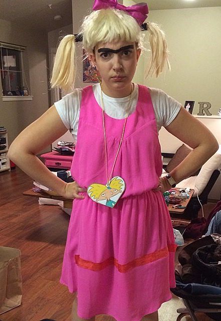 70 Mind-Blowing DIY Halloween Costumes For Women great for any college kid looking for a quick costume Helga Hey Arnold Costume, Halloween Costumes You Can Make, Cartoon Costume, Quick Costumes, Diy Halloween Costumes For Women, Scary Things, Cartoon Costumes, Diy Kostüm, Living Photo