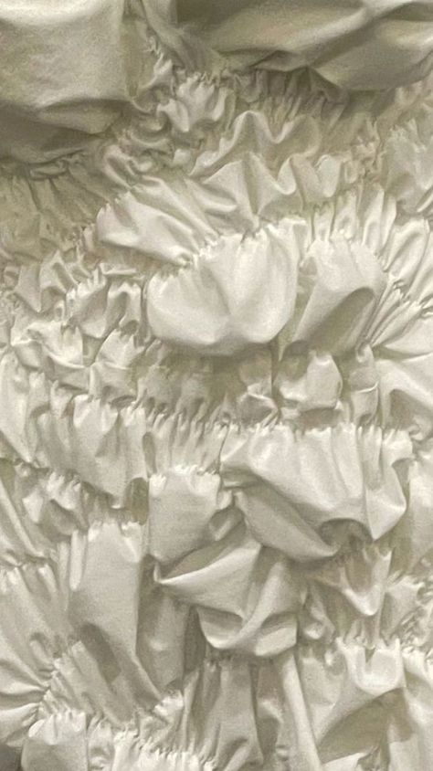 Textures In Fashion, White Textured Fabric, Fabric Close Up, White Show Csm, Texture Inspiration Textiles, Textile Manipulate, Textures Clothing, Fabrics And Textiles Fashion, Fabrics Aesthetic