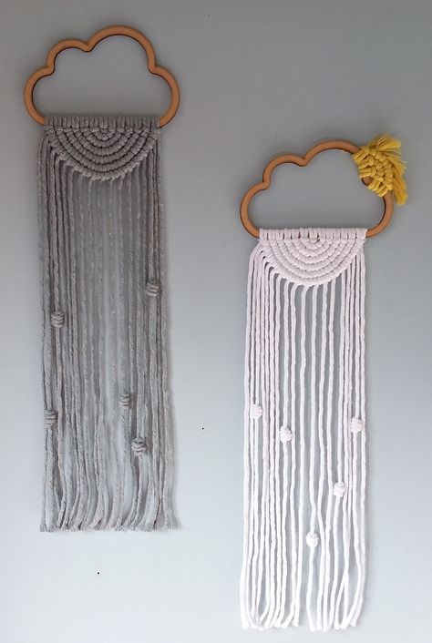 Macrame Cloud Wall Hanging, Macrame Cloud, Diy Macrame Projects, Kids Bedroom Accessories, Cloud Wall Hanging, Macrame Nursery, Macrame Baby, Crochet Macrame, Macrame Knots Tutorial