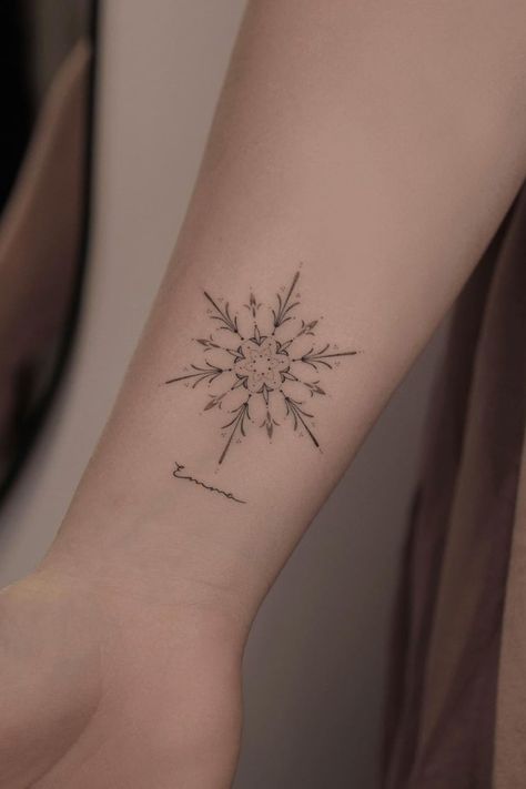 Half Snowflake Tattoo, Snow Flakes Tattoo Design, Snow Flake Tattoos For Women, Mistletoe Tattoo Small, Black Snowflake Tattoo, Snowflake Tattoos For Women, Ornamental Snowflake Tattoo, Winter Floral Tattoo, Fine Line Snowflake Tattoo