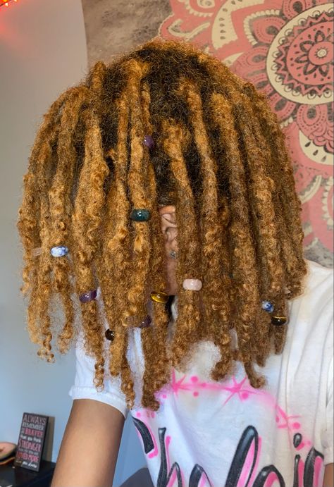 Blonde Locs Black Women, Types Of Blonde, Loc Colors, Blonde Locs, Dyed Locs, Colored Locs, Pink Dreads, Loc Ideas, Loc Goddess