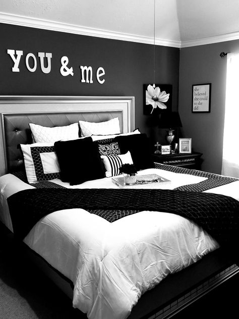 There is beauty in Simplicity... Glam up with simple Black and White... White Bedroom Ideas For Couples, Simple Black And White Bedroom, Black And White Bedrooms, White Bedroom Interior, Black And White Bedroom Ideas, Dark Gray Bedroom, White Bedrooms, Black And White Bedroom, Black White Bedrooms