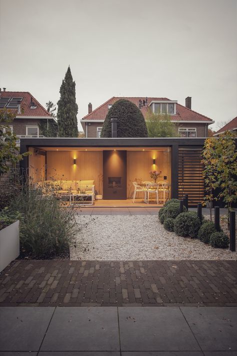 Vraag hier het inspiratiemagazine aan van Buitenpracht Houtbouw, vol met tips, inspiratie en projecten! The post Luxe tuinkamer Nijmegen appeared first on HOOG.design - Exclusieve woon- en tuininspiratie in Nederland en België.