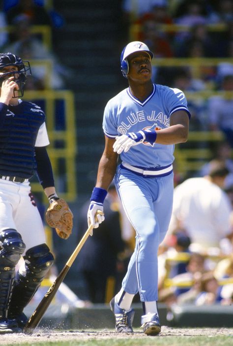 Fred McGriff Mlb Uniforms, Blue Jay Way, Baseball Photography, Kansas City Royals Baseball, Blue Jays Baseball, Blue Gloves, Baseball Pictures, Baseball Boys, Retro Sports